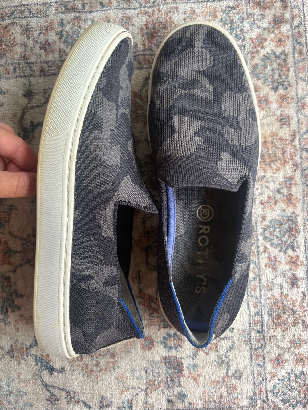 Women’s Rothy's Size 8 Gray Camouflage Knit Slip-On Sneakers